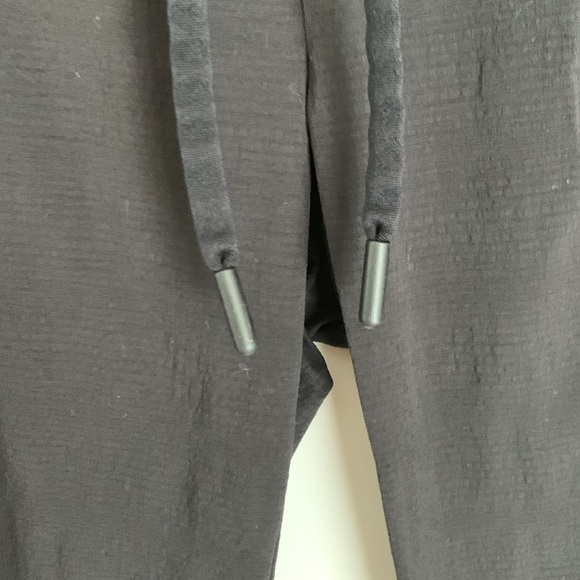 Athleta Trekkie North Jogger pant size 2 excellent condition - Picture 8 of 13